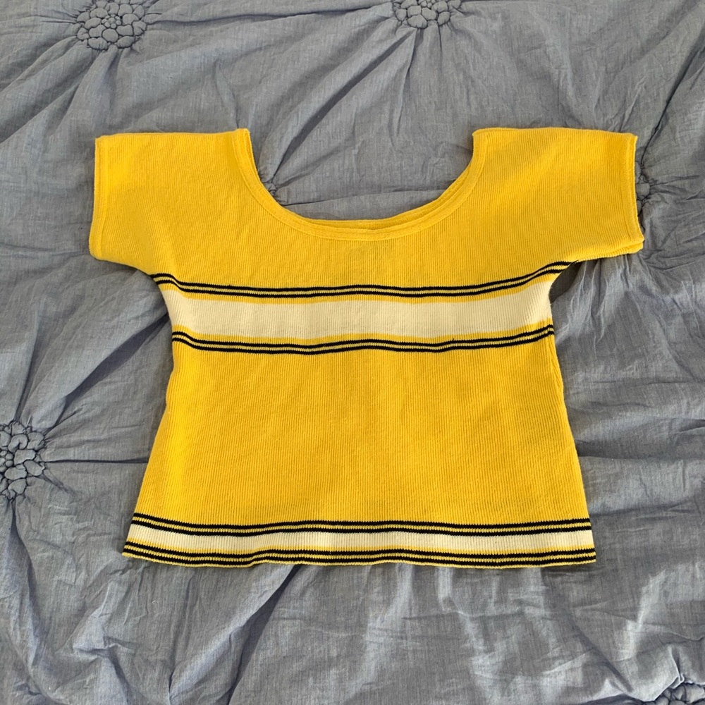 Cropped Versace Top - Picture 9 of 9
